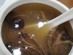 -余百年·现烧烧腊(布吉金利店)