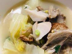 鸭架子汤-宏宴·新京菜(望京店)