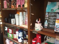 -星巴克(西藏路店)