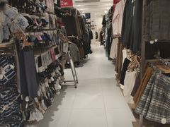 -优衣库(北京万柳华联购物中心店)