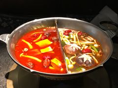 -湊湊火锅·茶憩(新中关购物中心店)