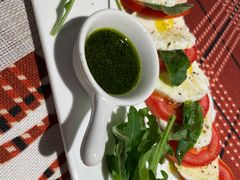 新鲜水牛芝士配番茄-Primo·丽莫意大利窑烤披萨