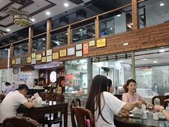 大堂-红星光发煲仔饭(文海店)