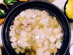 -烹然四季椰子鸡火锅(团结湖总店)