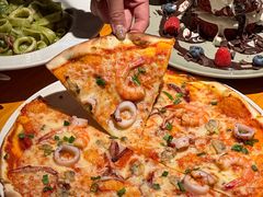 -JINNS锦时 steak&pizza(浸信会礼拜堂旧址店)