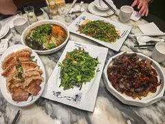 -蔼若春.传承三十年云南菜(金碧公园店)