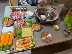-围炉肉舍丹东海鲜烤肉·烤活鳗(步行街店)