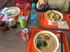 -山东建筑大学·火车餐厅7号车厢麻辣烫