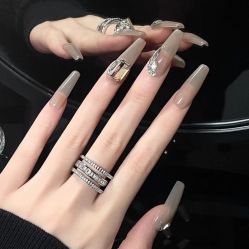 -斯馨·健康美甲美睫