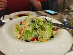 招牌凯撒沙拉-Mezomd曼索蒂西班牙餐厅(广粤店)