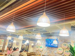 -云阿蛮云南生烫牛肉米线(奉贤路店)