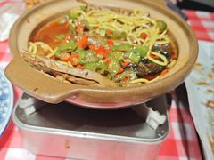 -罗霸蛮老岳阳大排档·鲜货烧烤·土吊子煨砂锅烧菜
