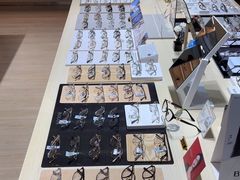 -鲸渝眼镜·浅目视光(春熙路店)
