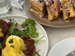 疯狂手撕牛肉班尼迪克蛋-The Rug Cafe(王府中环店)