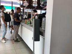 -老乡鸡(武汉中南梅苑小区地铁站店)