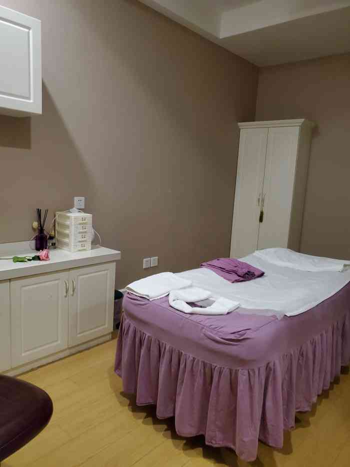 蕾蕾美颜美容美体(上海湾店)-"【项目】焕肤 按摩今天约了蕾蕾美颜