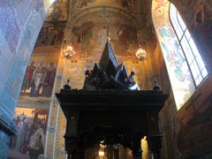 -滴血救世主教堂