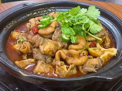 臭豆腐肥肠鸡煲-谢记上海大排档(长寿路店)