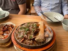 -蜜桃餐厅·伴山(湖滨商业街店)