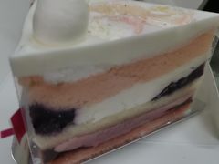 清新莓子蛋糕切片-巴黎贝甜(宜山路店)