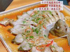 -莲餐厅·湖北菜·潜江小龙虾店(愚园路店)