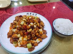 宫保鸡腿肉-北平味道.京味菜.烤鸭(梨园店)
