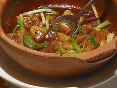 -八府香鸭·啫啫煲(华山路店)