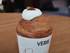 -VERIE BAKEHOUSE