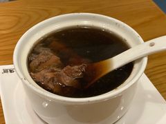 生熟地黑豆龙骨汤-点心传说·粤菜点心(佐阾虹湾店)