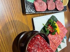 -炼火烤肉店