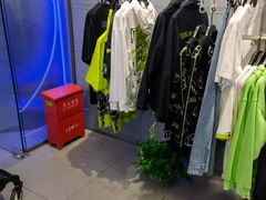 -马克华菲(长宁龙之梦店)