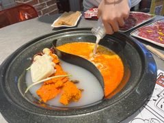 -生活如沸·顺德水牛奶火锅(大学路店)