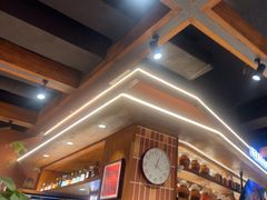 -巴卤社老火锅(财富店)