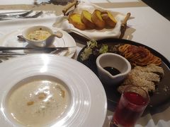 -戈雅法餐厅(世界城广场店)