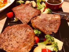 -必胜客(华南摩尔店)