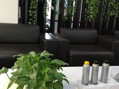 -山东鸿发申鲁上汽大众4S店