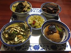-窄巷子陕菜馆·地道陕西菜(粉巷店)
