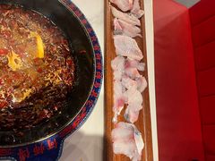 -何师傅美蛙鱼头(汉街店)