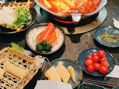 -湊湊火锅·茶憩(世博大道店)