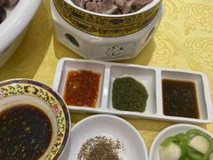 草原手把肉-德乐海蒙餐