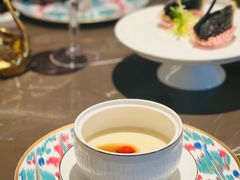 焦糖豆腐花-海派悦庭·海胆烧麦·新融合菜(凯德广场店)