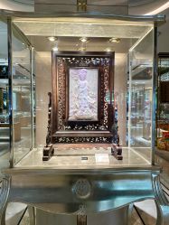 -北京七彩云南翡翠珠宝旗舰店(月坛店)