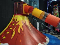 -嘿哟动霸CHUA·新潮玩运动娱乐中心·蹦床滑冰团建乐园
