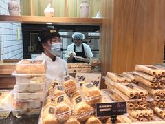 面包甜点陈列柜-酥侯糕点(广东路店)