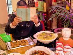 -霄汉牛三鲜湖北砂锅菜(万松园2店)
