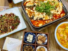 -邹胖哥好好吃餐馆(荔波美食街店)
