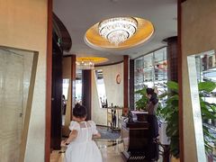 -宝利来国际大酒店-凤凰阁旋转餐厅