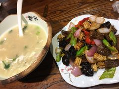 -老胶东家常菜馆(市场一路店)