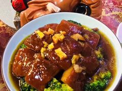 -万重锦·人文川菜馆(骡马市店)