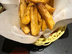 -Let'sBURGERplus·非常创意汉堡(三里屯店)
